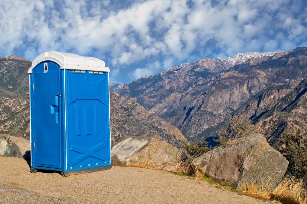 Best Porta potty rental near me  in Salem Lakes, WI